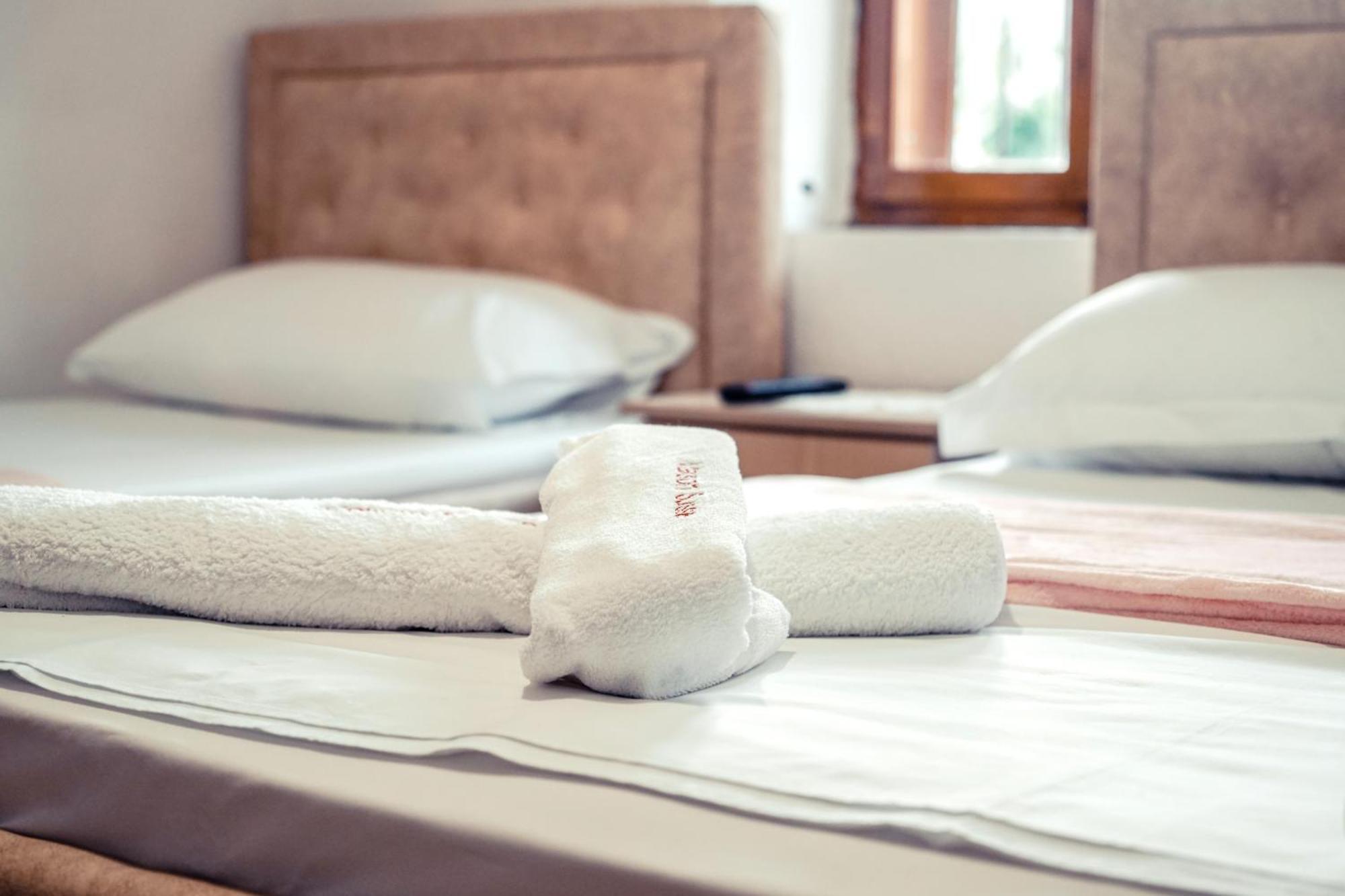 Guesthouse Arber Gjirokaster Luaran gambar