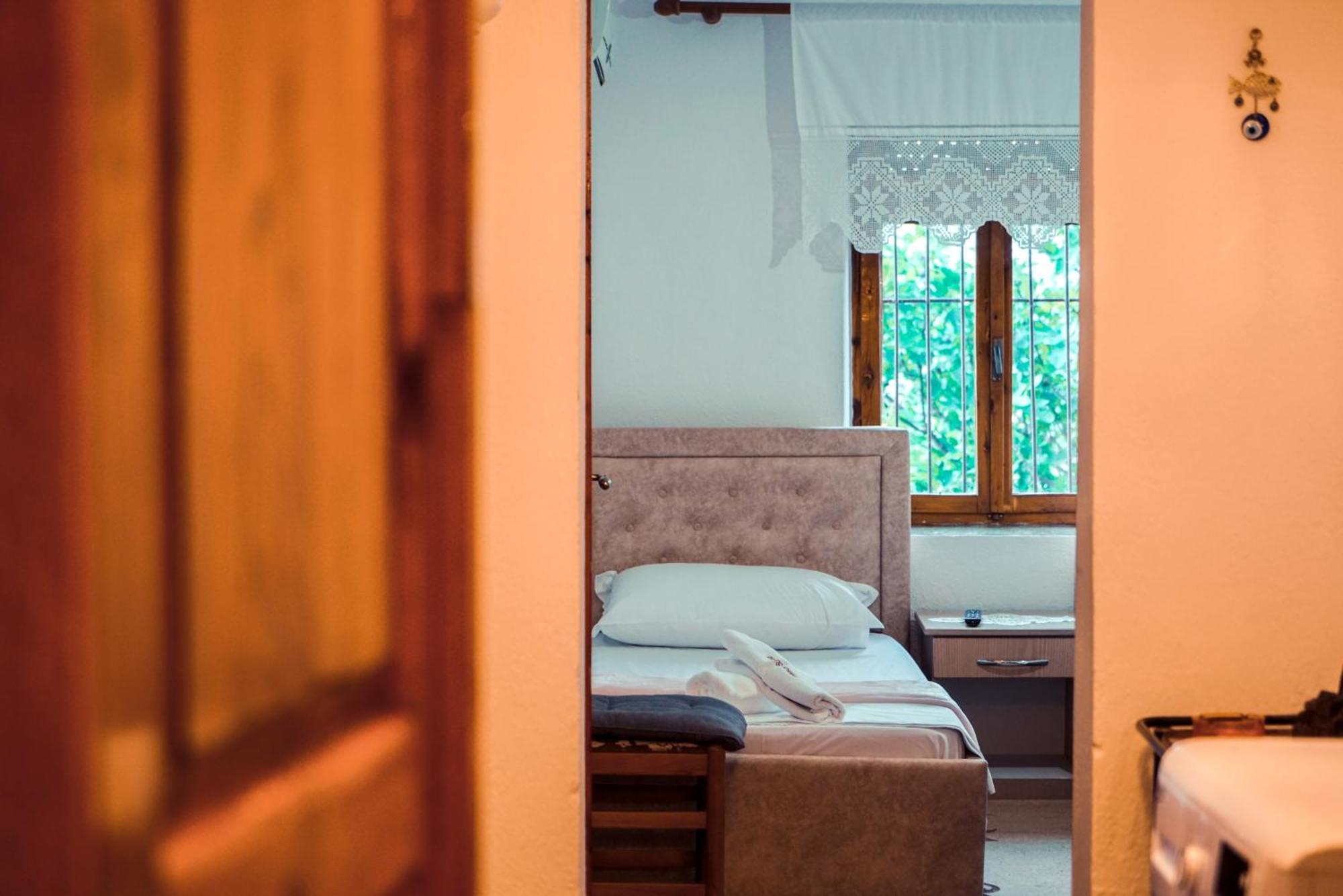Guesthouse Arber Gjirokaster Luaran gambar