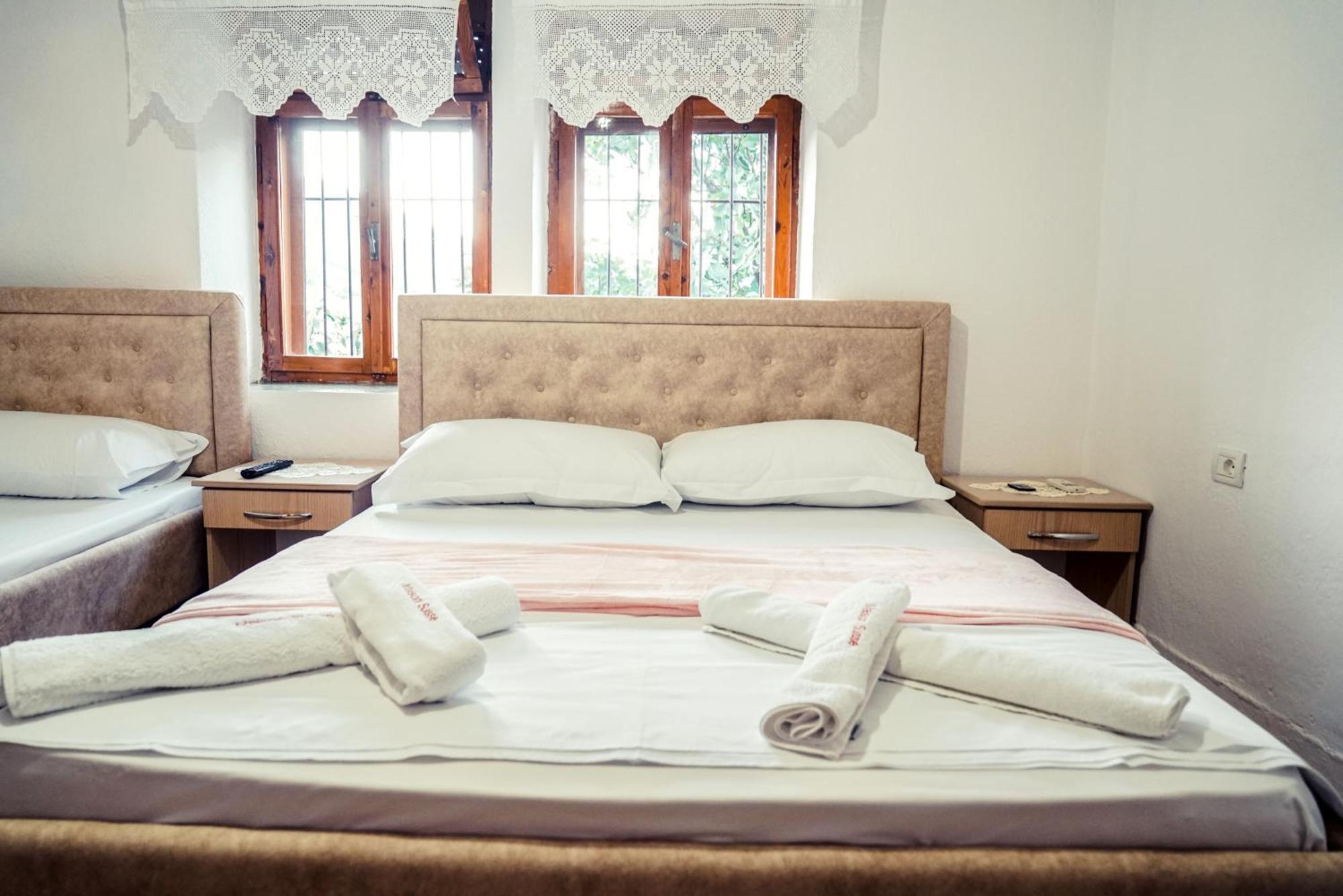 Guesthouse Arber Gjirokaster Luaran gambar