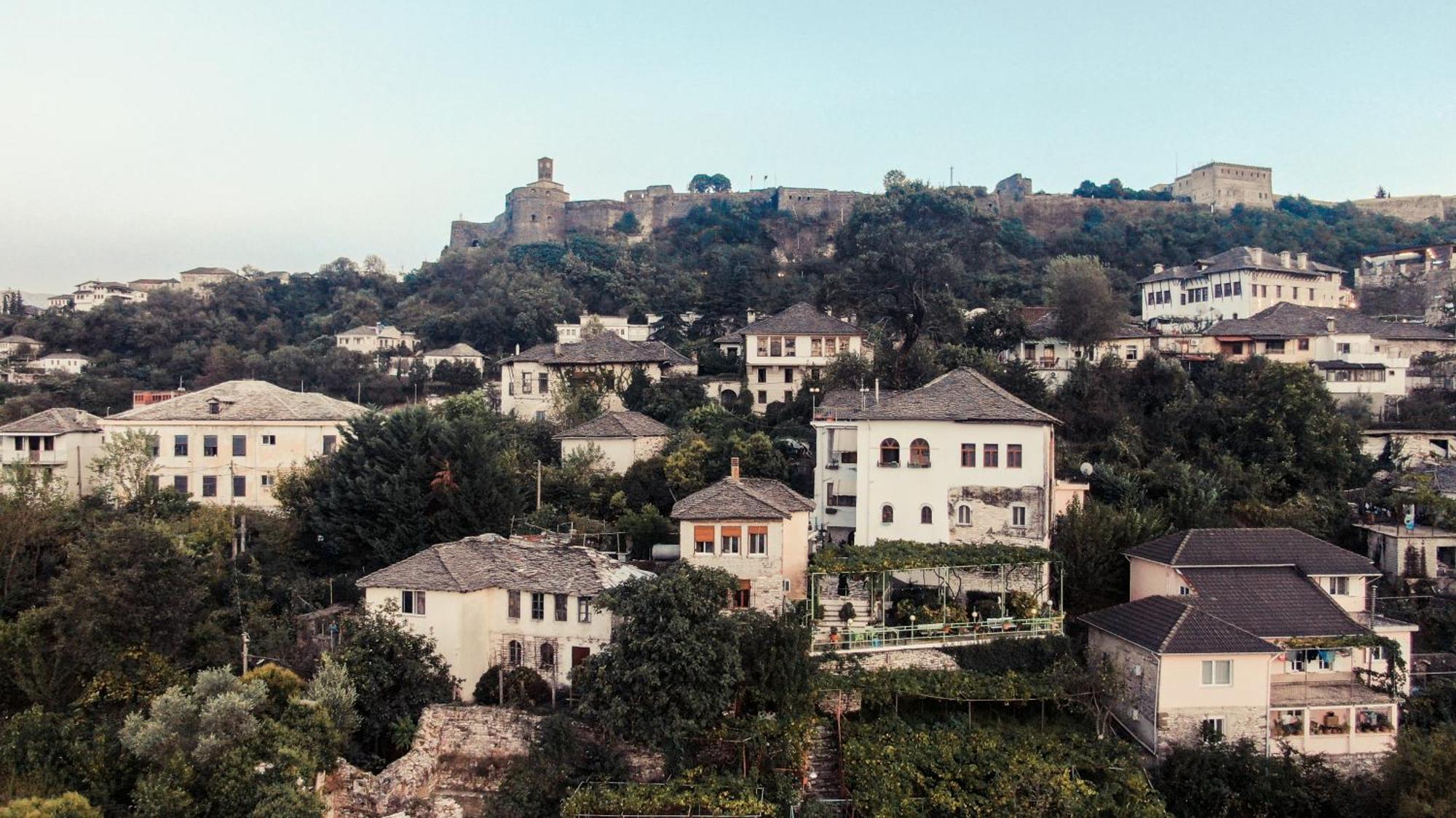 Guesthouse Arber Gjirokaster Luaran gambar