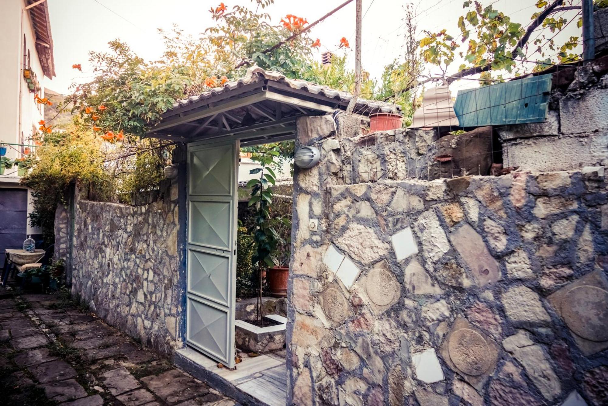 Guesthouse Arber Gjirokaster Luaran gambar